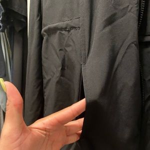 Balance journey jacket in black